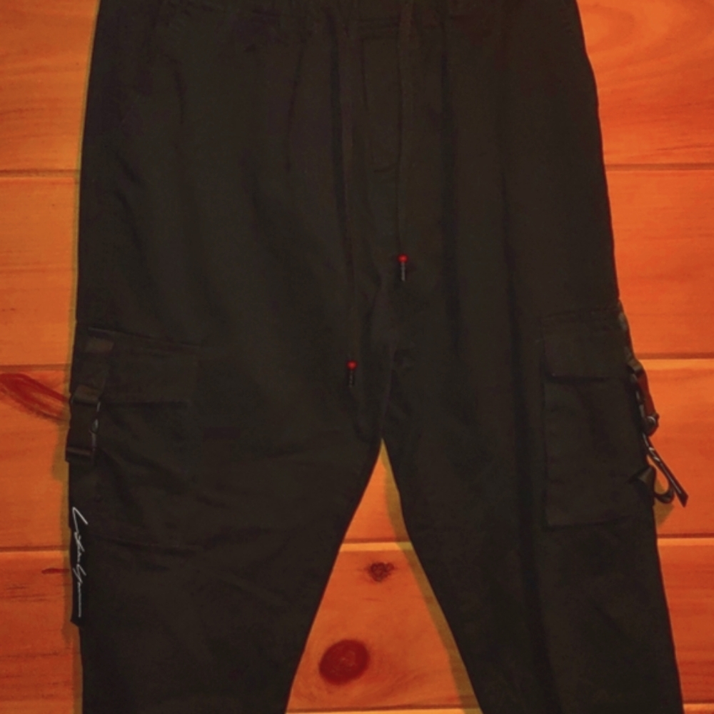 SHEIN Black Techwear Cargo Pants